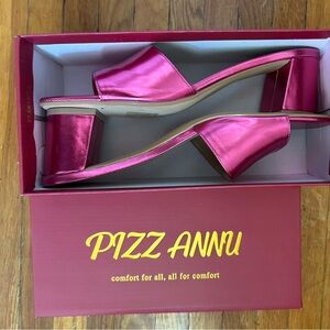Pizz Annu hot pink metallic heels, size 11